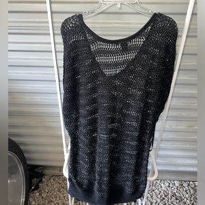 Can be a Shirt or worn as a dress !!!